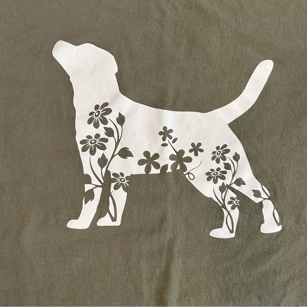 Floral Olive Green Dog Silhouette T-Shirt EUC - Picture 2 of 5